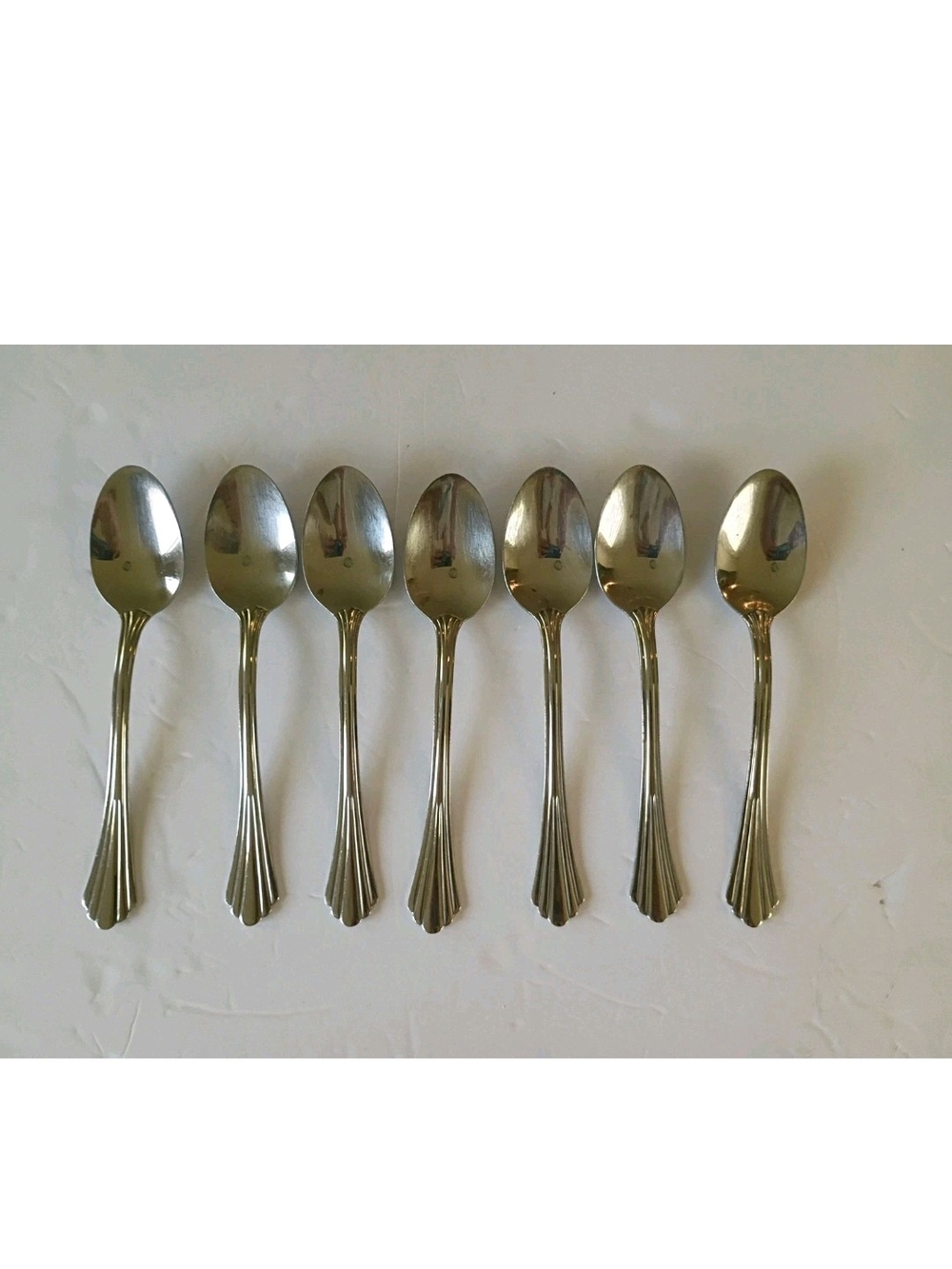 Oneida Dublin Oval Soup Spoons 7" Stainless  Lot of 7